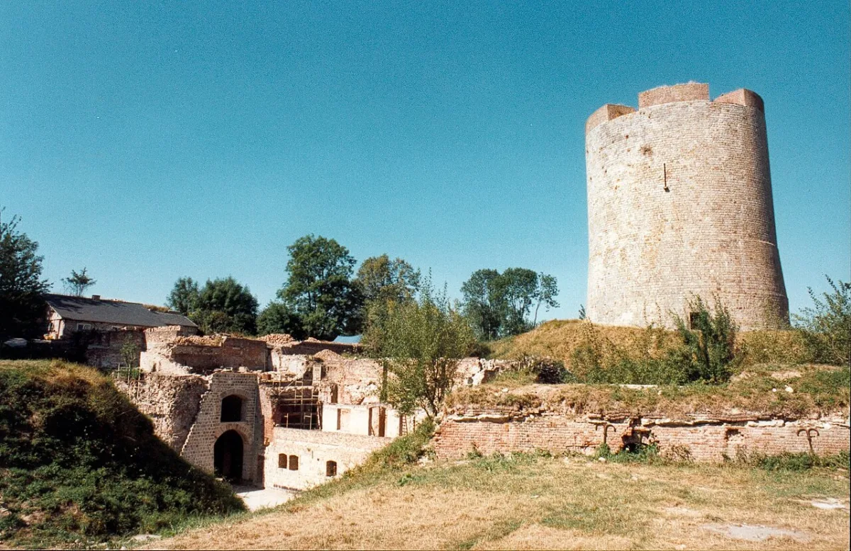 Photo de Donjon du château de Guise