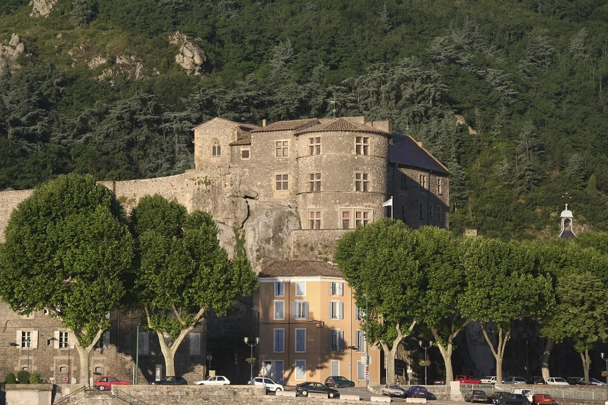Foto von Château - Musée de Tournon
