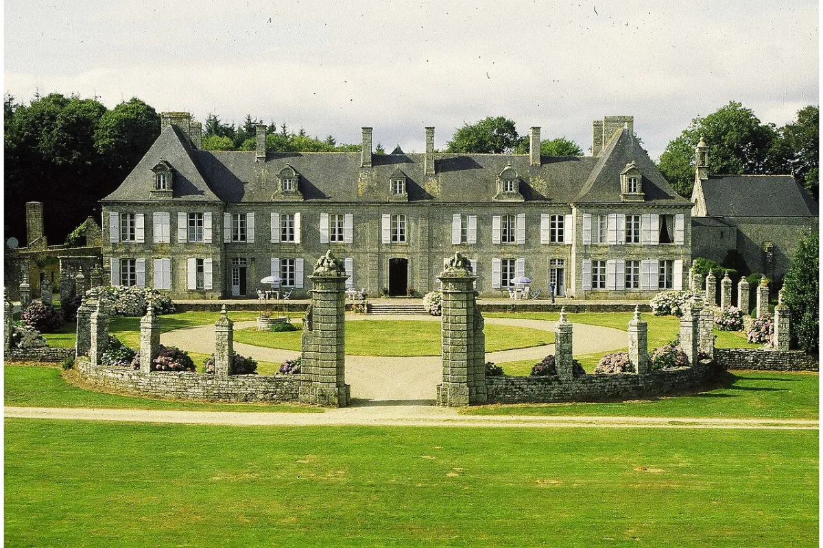 Château de Guiguiffin fotoğrafı