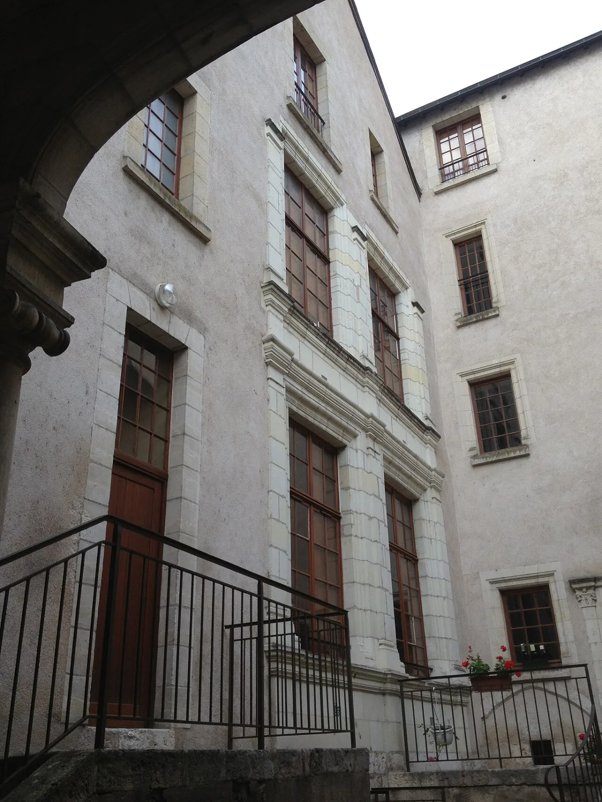 Photo de Hôtel de Condé
