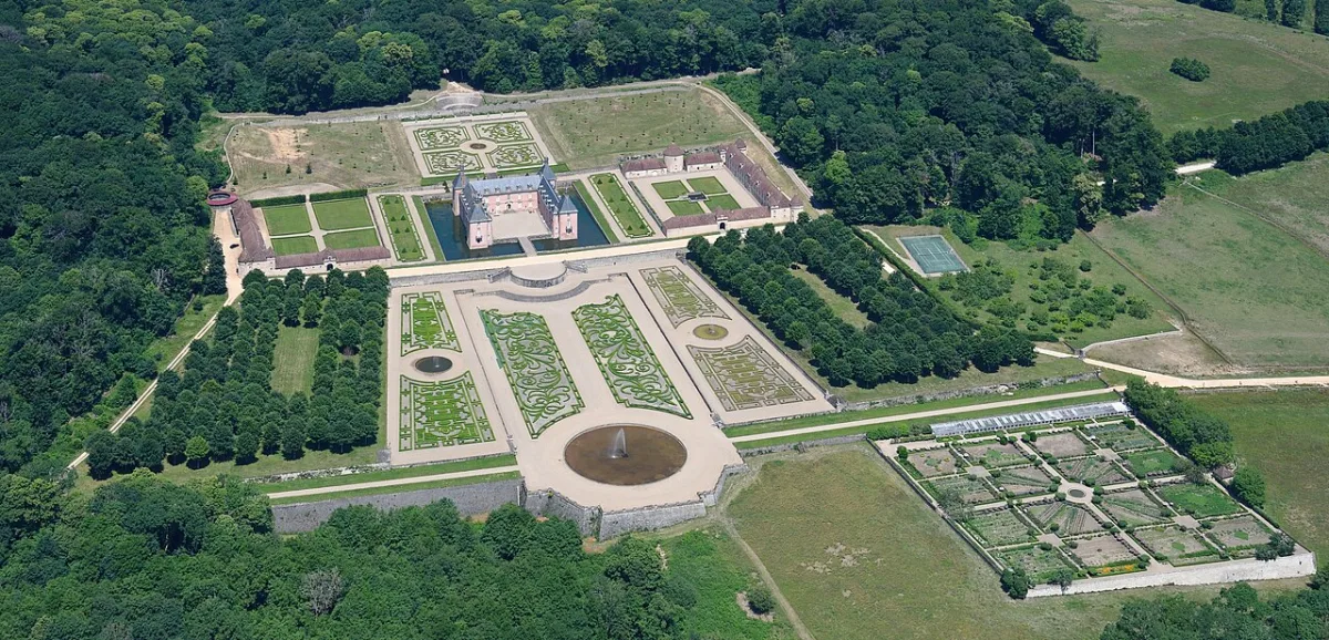 Photo de Château de Montjeu