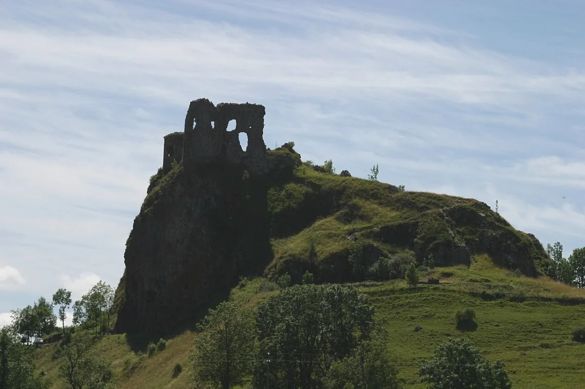 Photo de Château fort d'Apchon